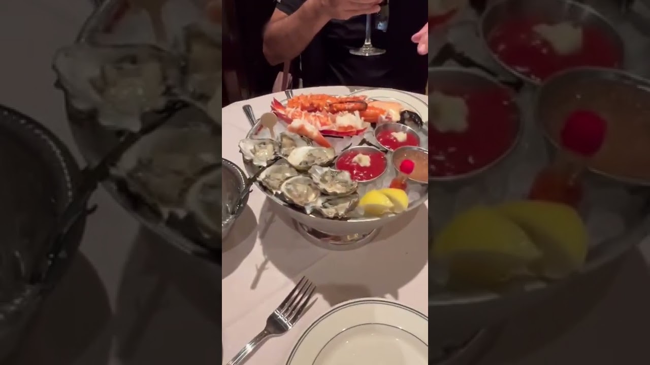 Joe’s Steakhouse & Stone crab The Caesar’s Palace Las Vegas YouTube