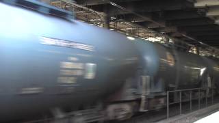 【Japan Railway】1070レ EF210 桃太郎牽引タキ 警笛鳴らして高速通過