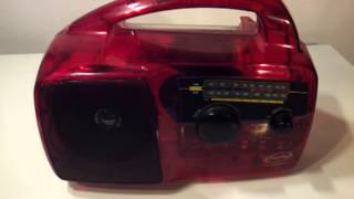 Freeplay (baygen) self powered radio