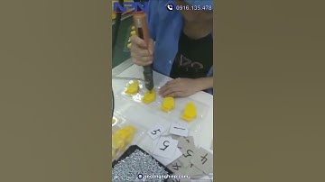 Lắp ráp sản phẩm với máy bắn vít cấp vít tự động#Shorts #Transfer