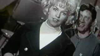 The Nutty Professor - Jerry Directs Stella Blooper