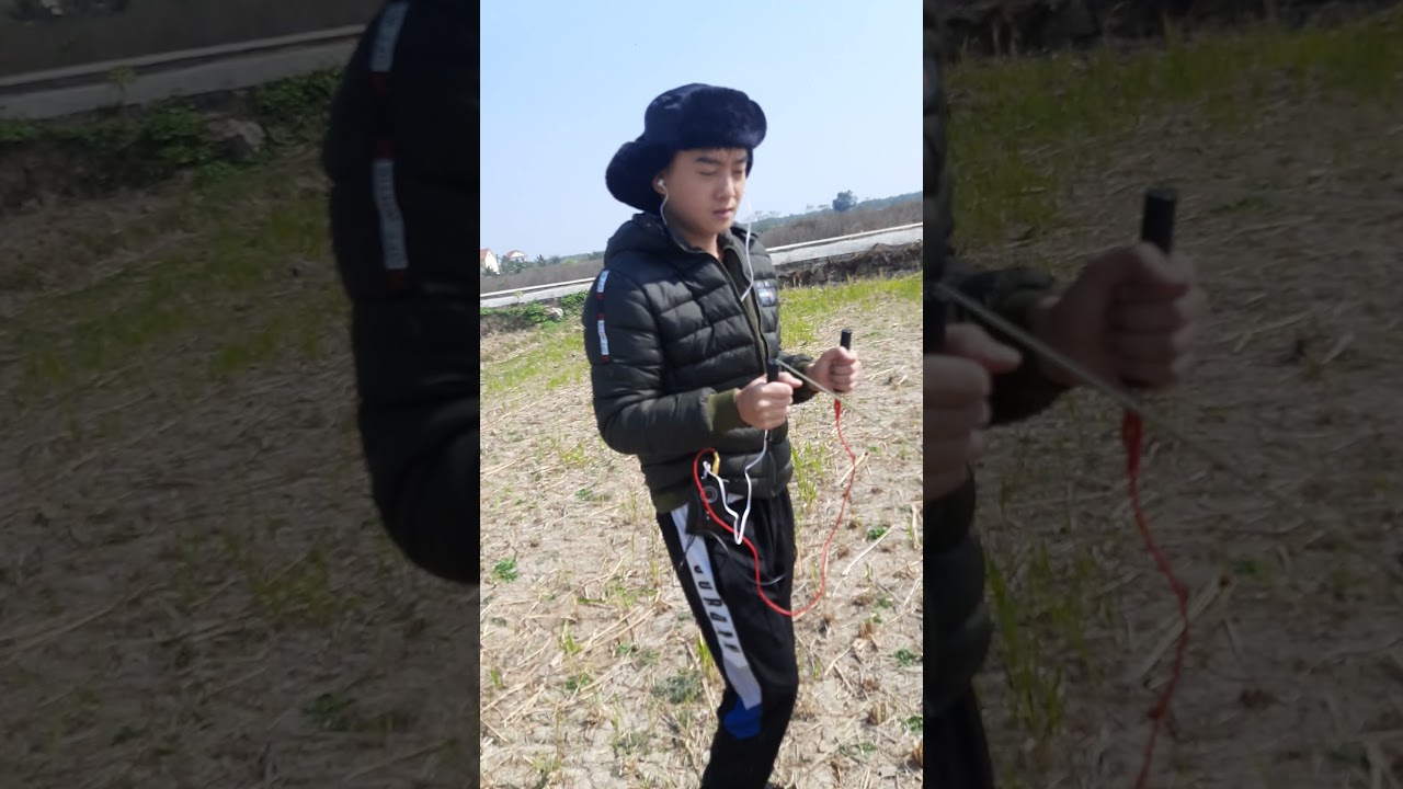 máy dò epx10000,dòng này dò không hiệu quả khi thực chiến,dò rất chuẩn ở khu đất ruộng