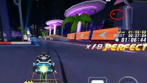 [ Cùng đua ] Gặp thánh hack xuyên tường