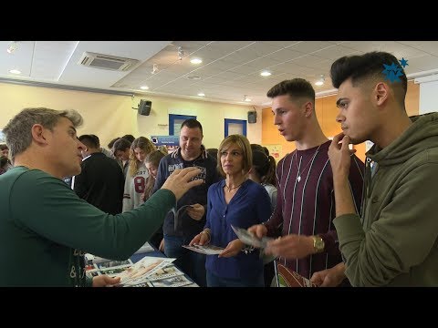 160 alumnos de secundaria se “orientan académicamente” en el Centre Juvenil