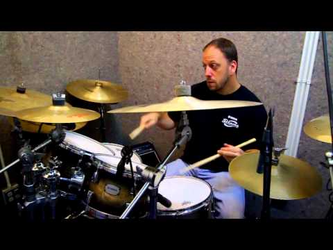 Super useful paradiddle stickings for 32nd note phrases!