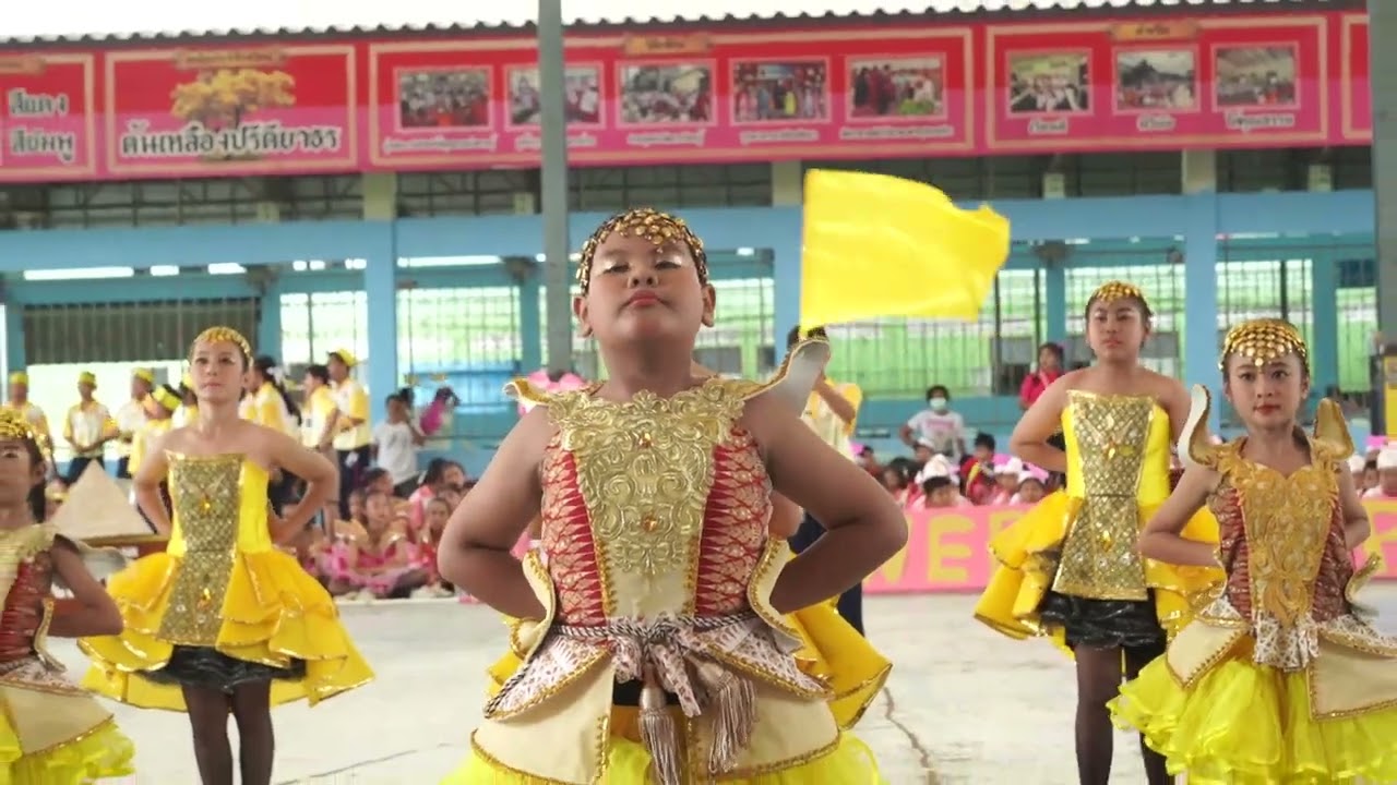 การแข่งขันกีฬาภายในโรงเรียนวัดบางโฉลงใน 2567 คณะกองเชียร์หลีดเดอร์สีเหลือง