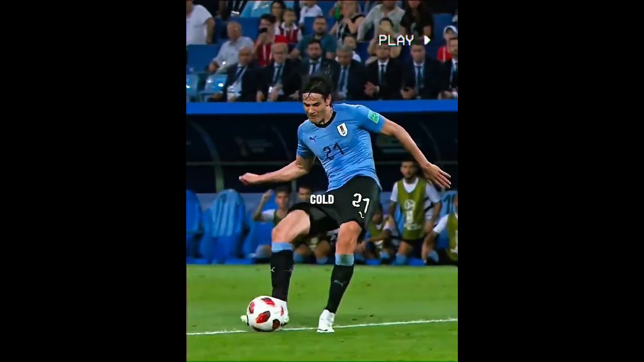 Edinson Cavani – The Most Underrated Striker Ever?