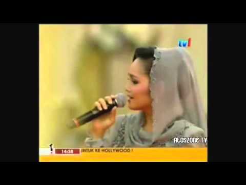 Siti Nurhaliza   Bisikan Hati Majlis Santapan Diraja in Nazreen Idris design