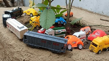 Jagal me mili train 🚂🚃🚃 or car 🚗