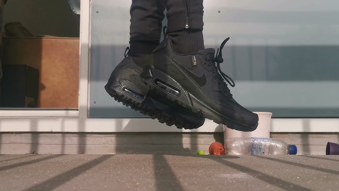 Nike Air Max | Black On feet -