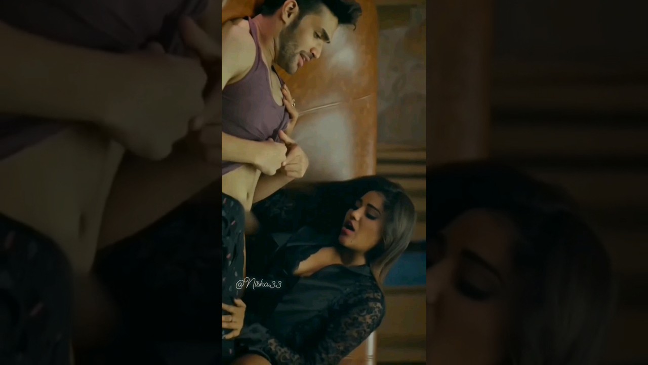 ⁣liplock kiss💋 || teacher & student romance || Hot teacher #lipkiss #kissing #kissing_status #hot