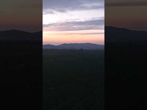 کوه های قراویز سرپل ذهاب با صدای شغال ها  