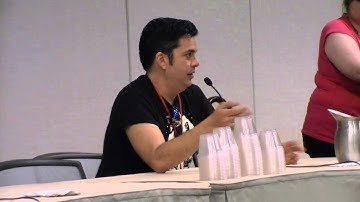 Phoenix Comicon 2013 Lex Lang Panel - Part 1