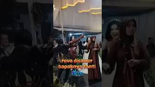 Download Lagu tanti 🤣🤣🤣🤣 seru #djtanti #revawijaya #imeliaag #battlesound #livedj #cutegirl #wedding #subscribe MP3 Download Lagu tanti 🤣🤣🤣🤣 seru #djtanti #revawijaya #imeliaag #battlesound #livedj #cutegirl #wedding #subscribe MP3
