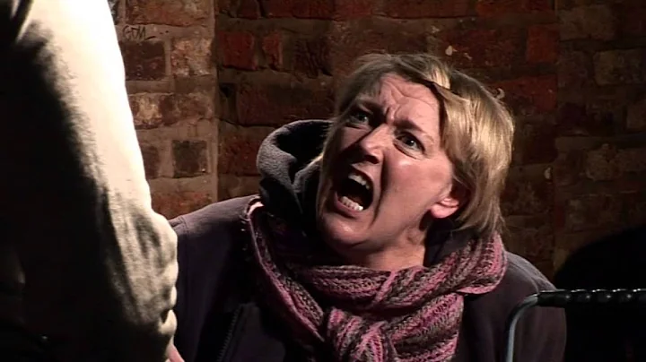 A Hairline Crack by Jane McNulty (Dir: Paul Blinkh...
