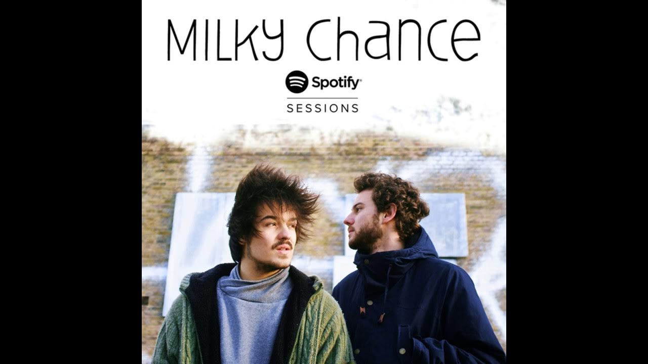 Milky chance. Перевод песни milky chance. Перевод песни milky chance. Группа milky chance. Milky chance.