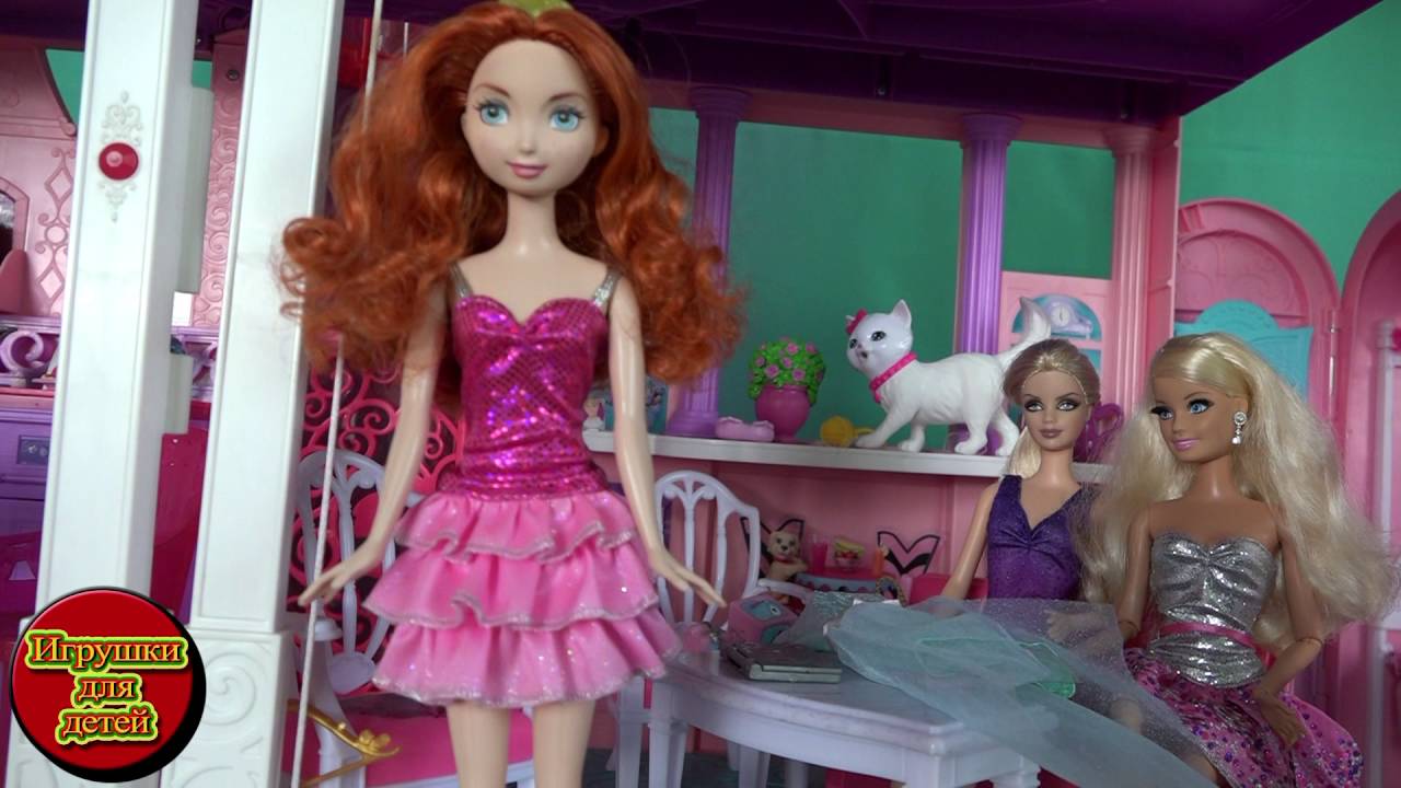 Роды барби в машине