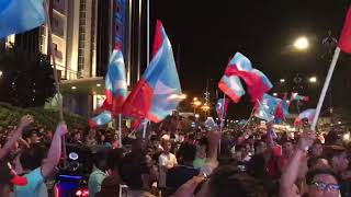 Supporters of Pakatan Harapan celebrating outside Majlis Bandaraya Iskandar Puteri (1)