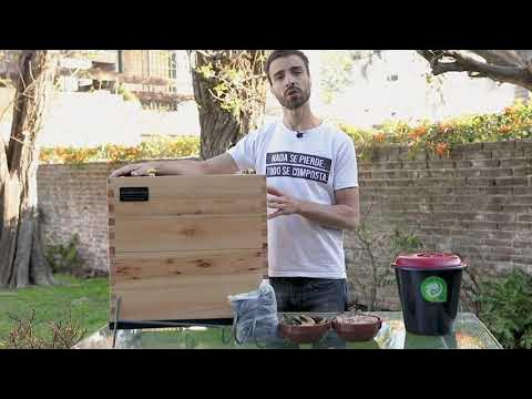 Cómo funciona la compostera urbana de madera Yo Compost - YouTube