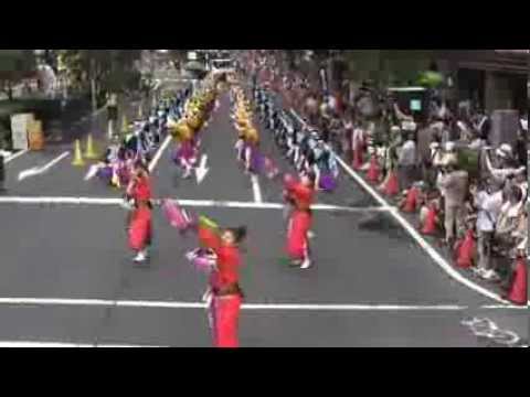 備前鳴子屋 2013年うらじゃ 市役所筋パレードB会場