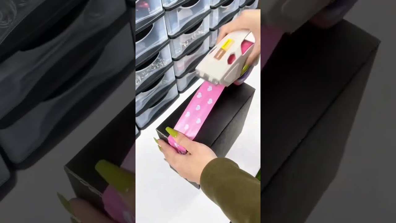 Glow-in-the-dark safety keychains—night walks just got safer!