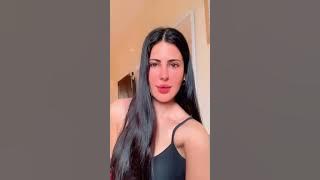 Alina Rai garmi mumbai heat