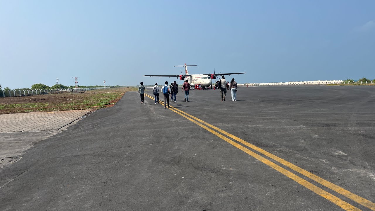 Alliance Air take off from Agatti islands meals on board