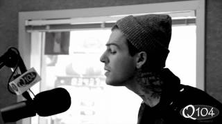 Vignette de la vidéo "The Neighbourhood - Sweater Weather (live on Fee's Kompany)"