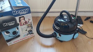 Numaitc  Henry  allergy  unboxing first look and first power up