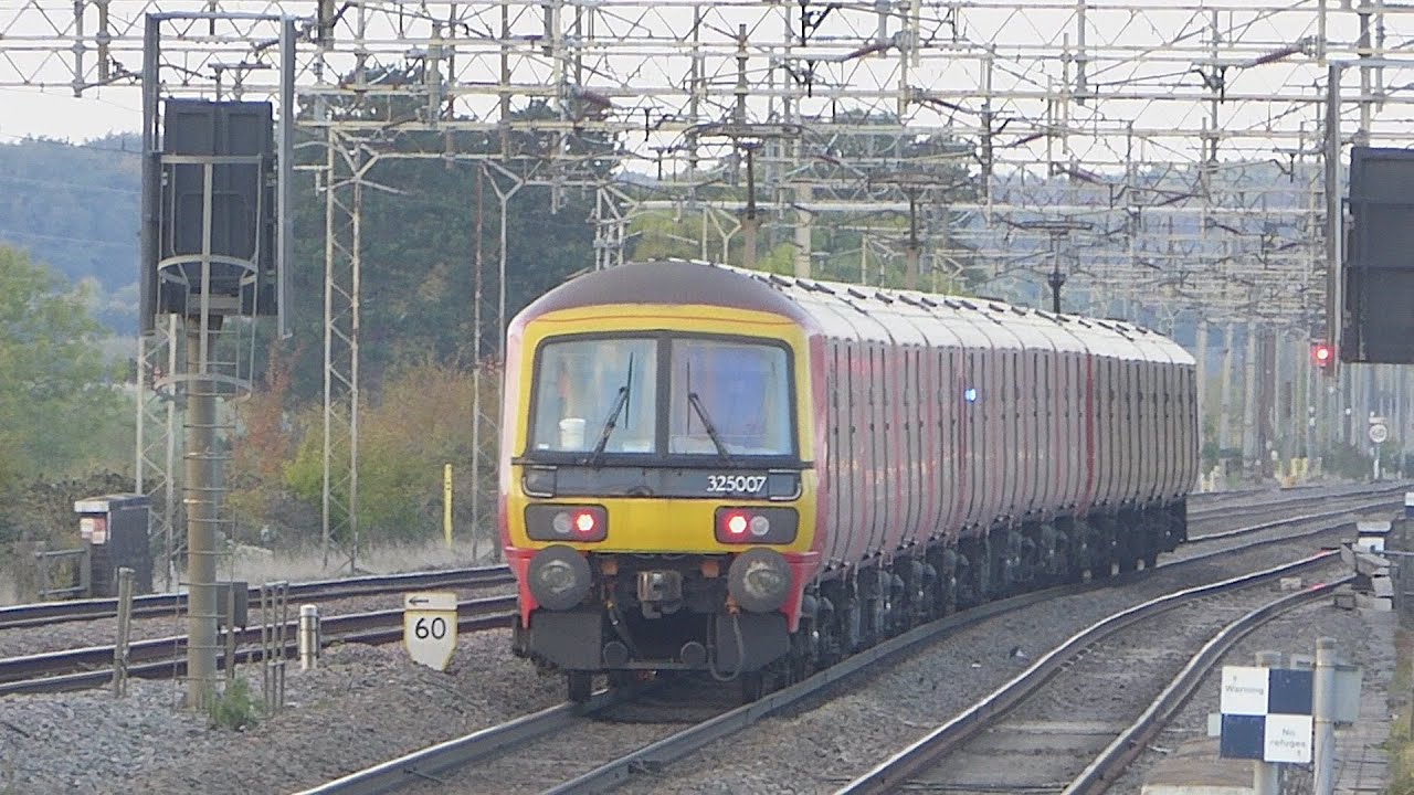 triple-royal-mail-class-325s-pass-cheddington-13-10-22-youtube