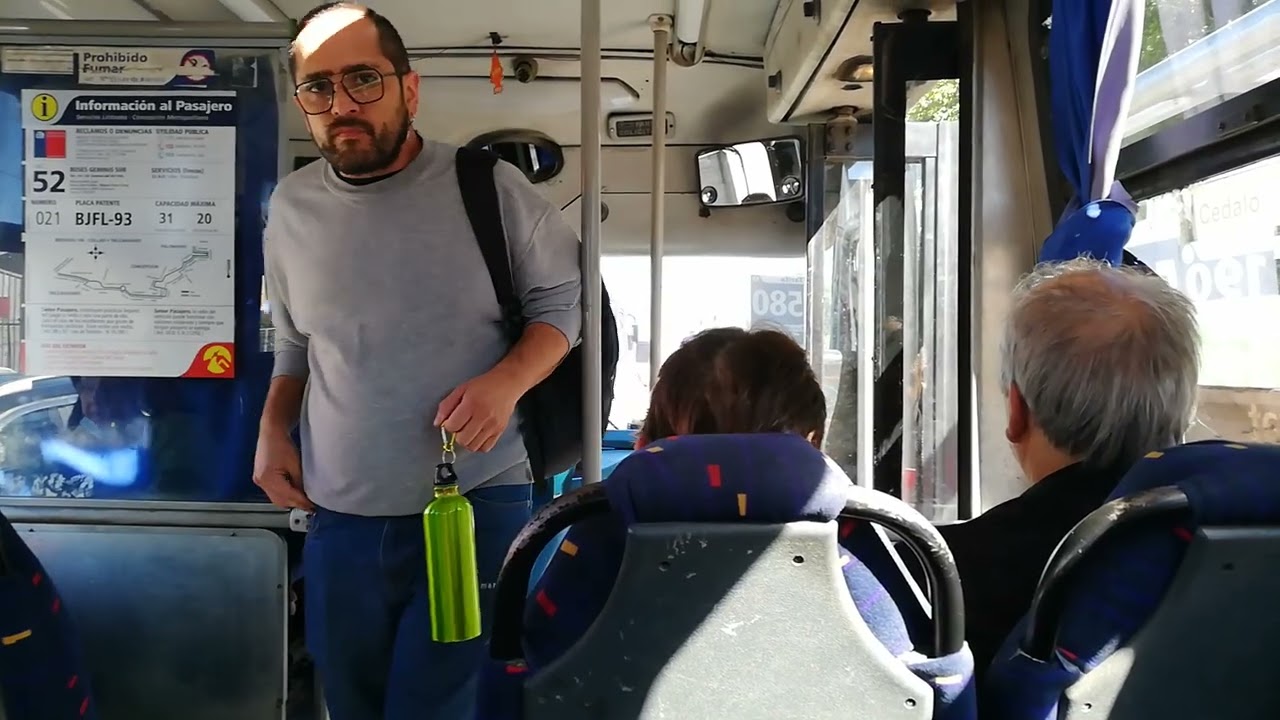 Caio Foz LO915 | 52 Buses geminis sur (Disney)