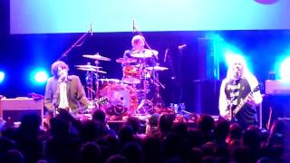 SENSELESS THINGS 'EVERYBODY'S GONE' INTRO TO GIG! @ 02 SHEPHERDS BUSH 25.03.17