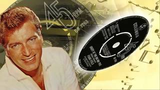 Video thumbnail of "Frank Ifield  -  Angry At The Old Oak Tree"