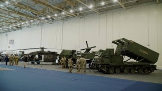 DAY 3 DEFEA 2023: US Army Showcases Combat-Proven Artillery Vehicles & Weapons Used in Ukraine