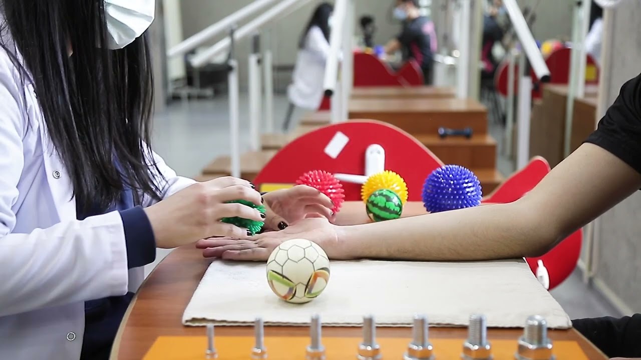 ALS (Motor Nöron Hastalığı) de Fizik Tedavi ve Rehabilitasyonun Önemi - Berkay YILMAZ