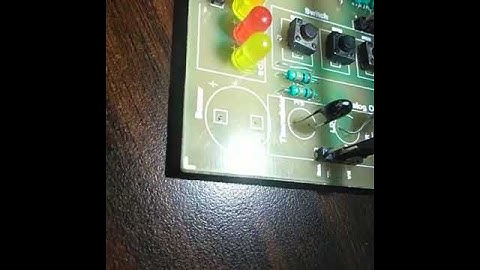 LED rating alarm when temperature crosses threshold...using Uno Arduino...LM35 and LED