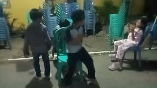 Menang lomba joget kursi