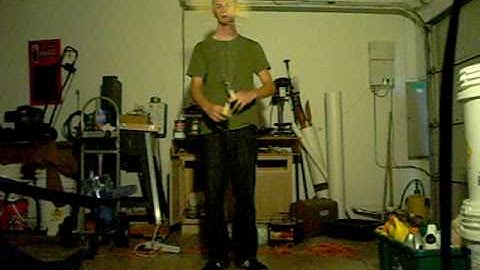 Poi Lesson: Dodging Daggers (Reverse Butterfly Variation)