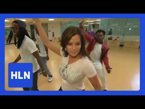 Robin Meade Does the Nae Nae