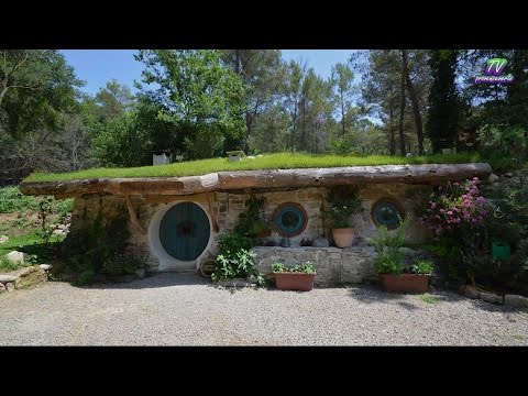 Video-thumbnail van Les Cabânes du Varon