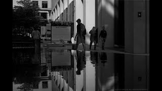 London A Different View - 1 Minute Of Street Photography