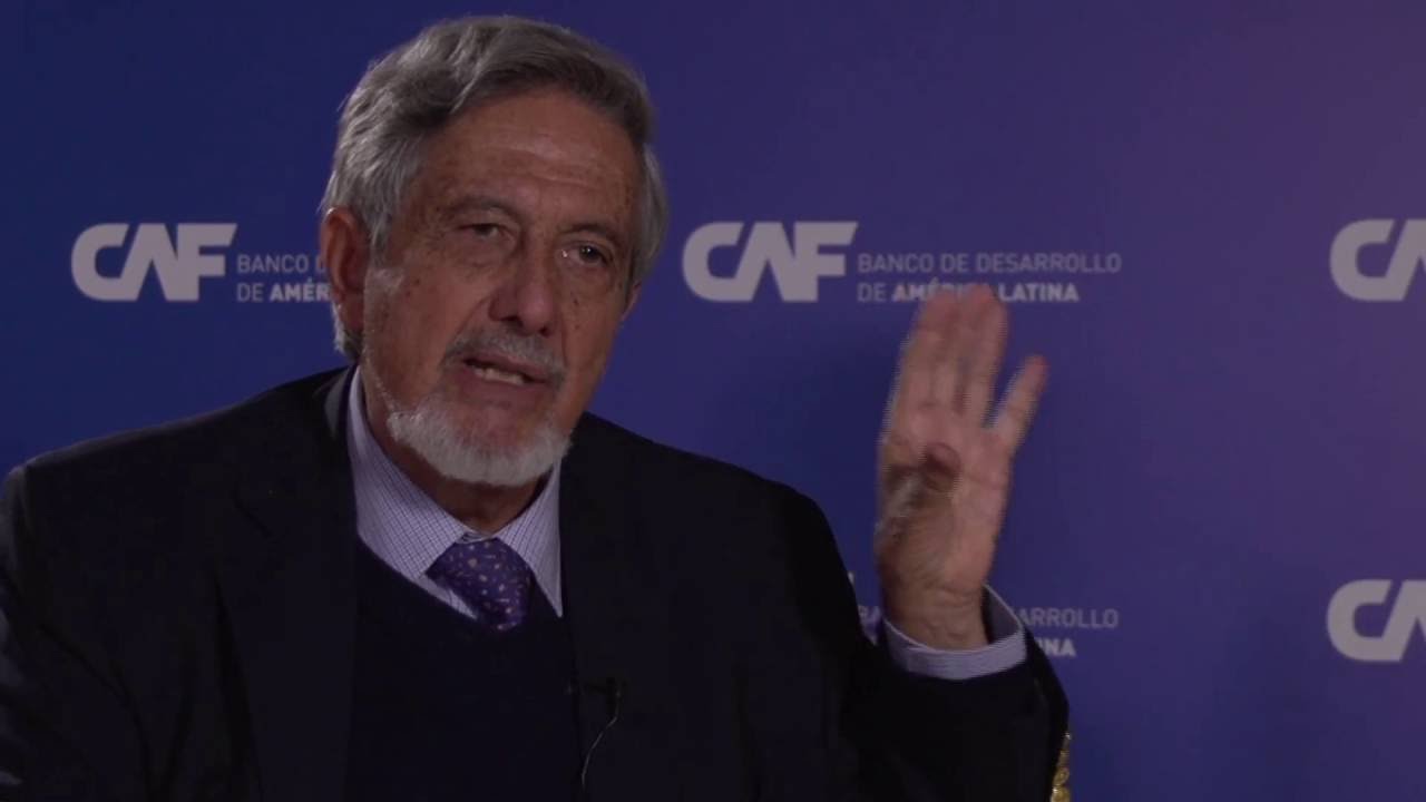 ¿Cómo podemos mejorar el acceso y la calidad de los servicios públicos? desarrollo sostenible peru