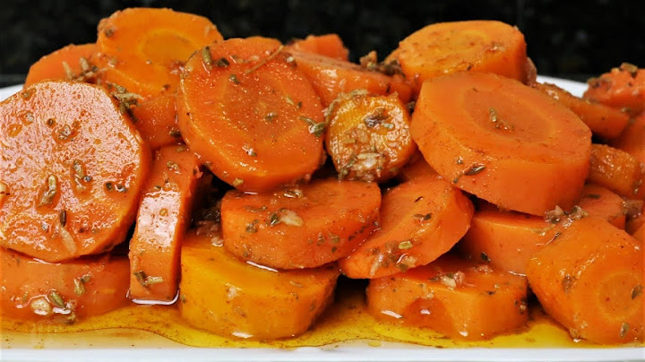 Zanahorias aliñadas