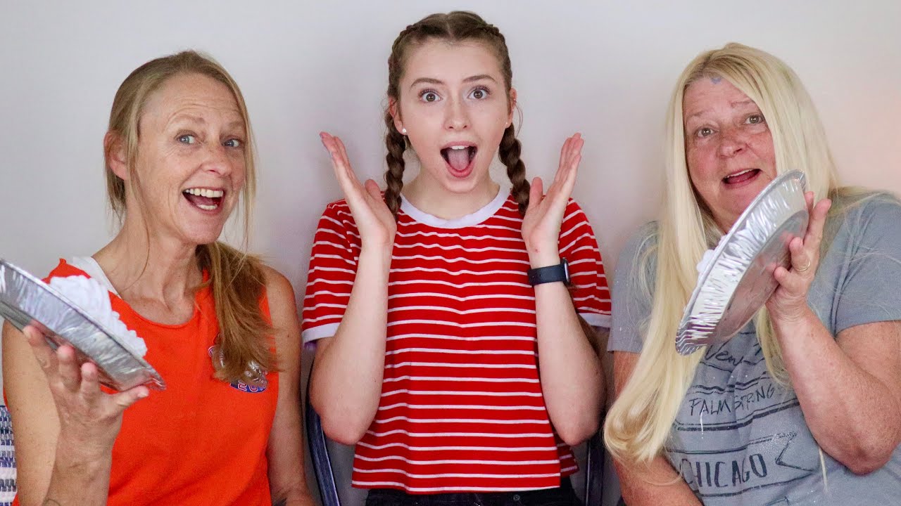 PIE FACE Who Knows Me Better?! Mom Vs. Aunt!