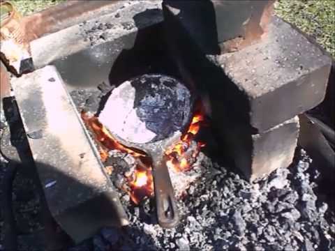 Melting Aluminum Cans