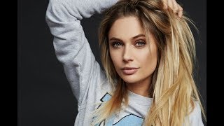 «Во- первых это красиво, а во-вторых…»: Наталья Рудова поразила внешним видом на вручении премии «Во- первых это красиво, а во-вторых…»: Наталья Рудова поразила внешним видом на вручении премии