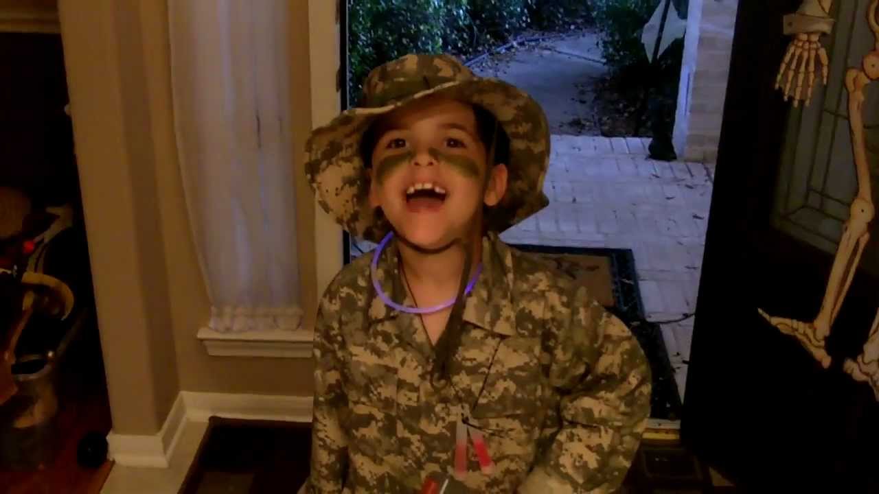 Trash Pack Halloween Trick or Treat with Reagans Toy Review