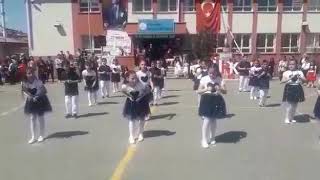 Azra 23 Nisan Çok Eylendik