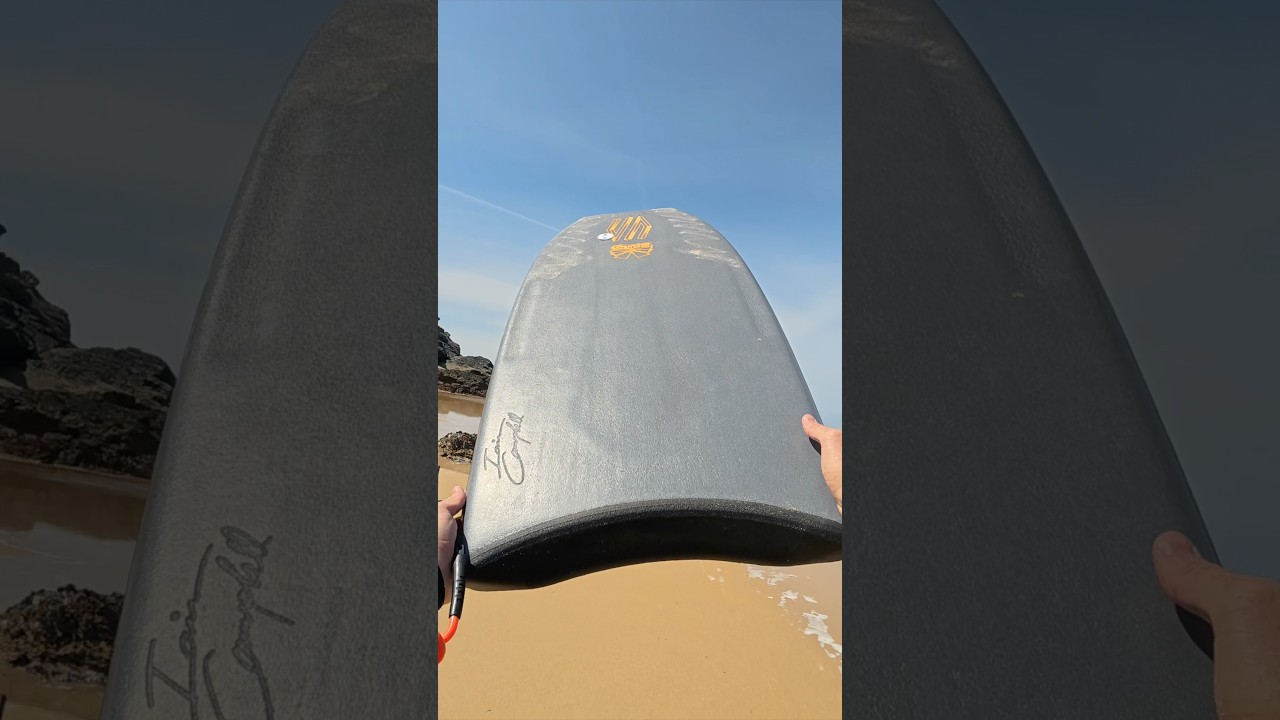 Paddling out, straight into a reverse bowl!