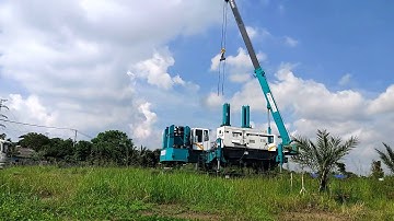 Và đây là cách Robot ép cọc di chuyển